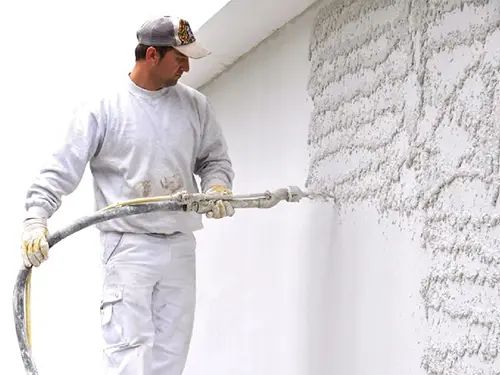 گچ کاری ماشینی با استفاده از دستگاه گچ پاش