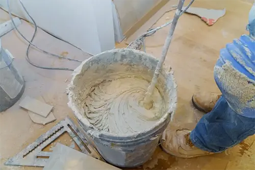 هر کیسه گچ چند متر را پوشش میدهد؟ + محاسبه دقیق | گچ رازی