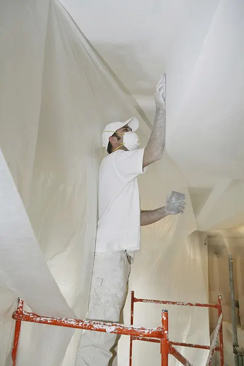 تأثیر کیفیت گچ بر ترک خوردن سقف و دیوار