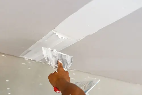 نقش کیفیت گچ در جلوگیری یا تشدید ترکها